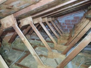 Travaux d’isolation des combles à Toulouse et sa région